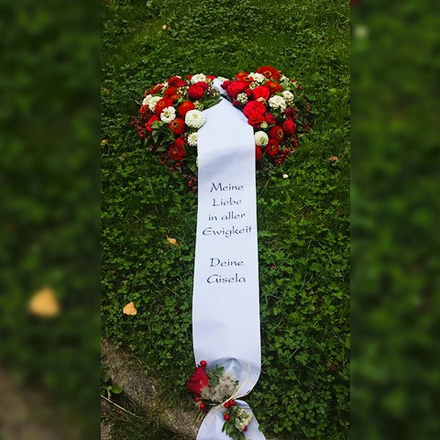 Tetta Knoll - Blumenhandwerk - Trauerfolirstik