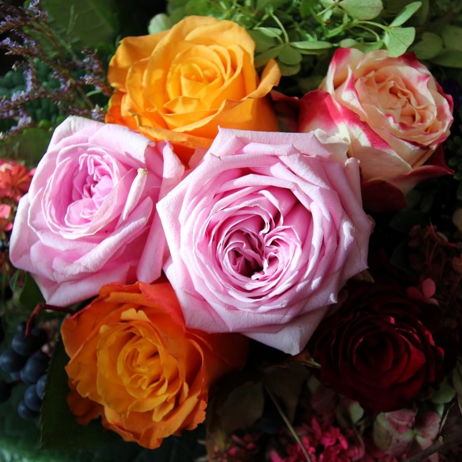 Tetta Knoll - Blumenhandwerk - Hochzeitsfolirstik