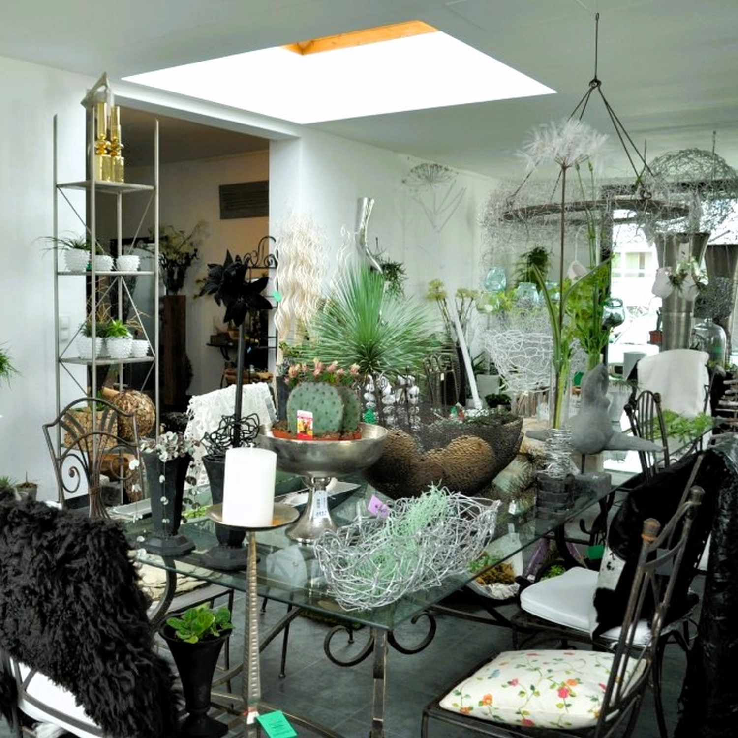 Tetta Knoll - Blumenhandwerk - Balkon und Gartenbepflanzung