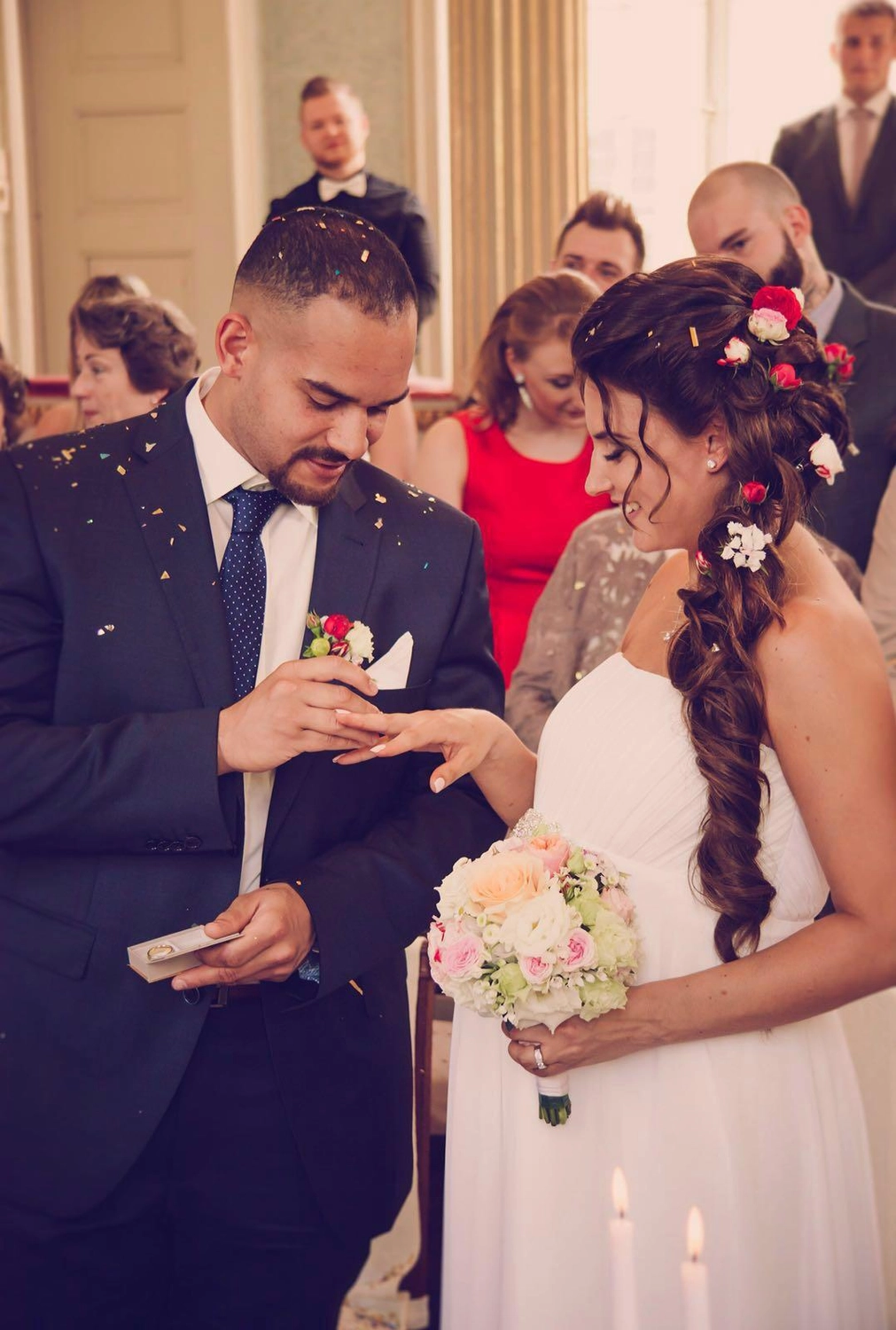 Tetta Knoll - Blumenhandwerk - Hochzeitsfolirstik