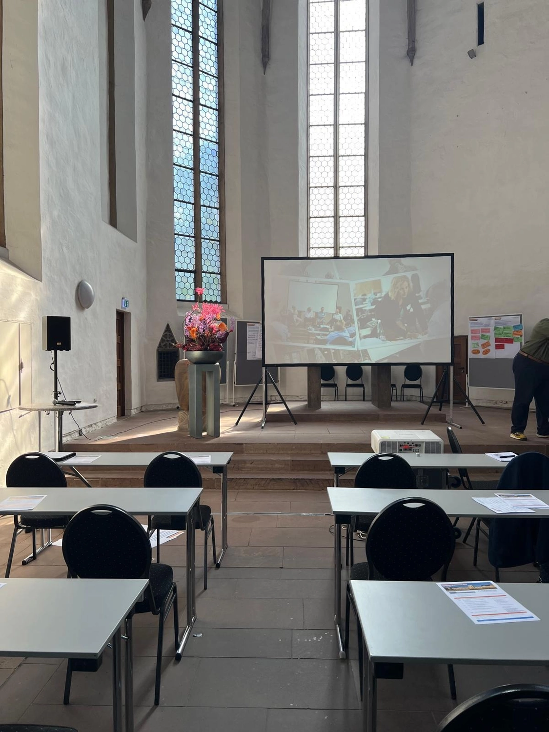 Tetta Knoll – Blumenhandwerk – Trauerfolirstik