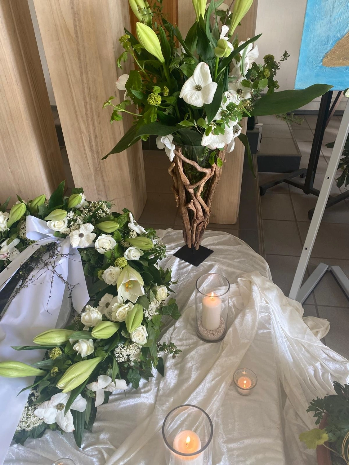 Tetta Knoll – Blumenhandwerk – Trauerfolirstik